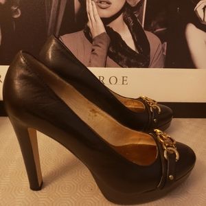 Womens shoes